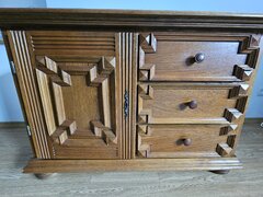 Servanta din lemn masiv